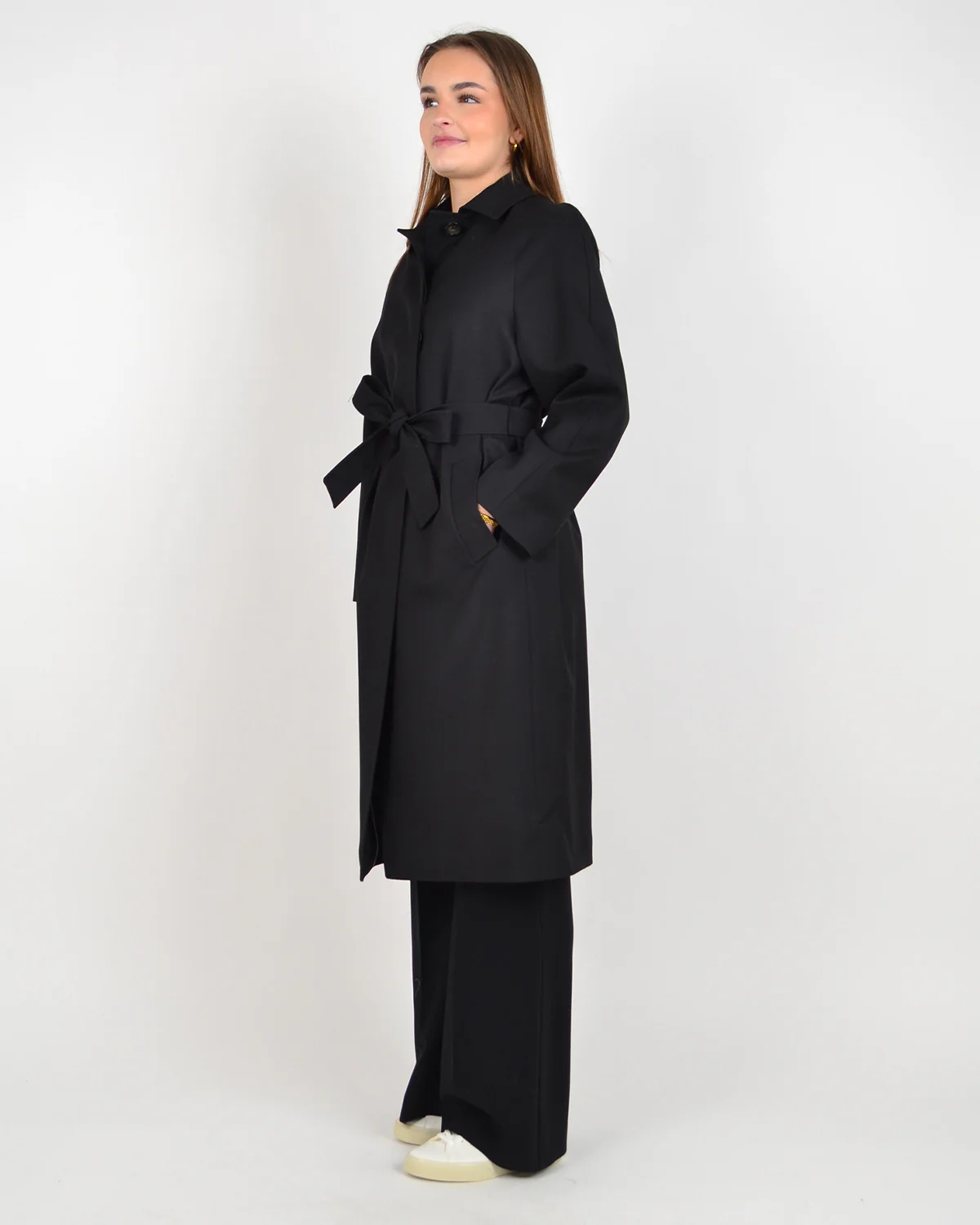 Overcoat - Image 2