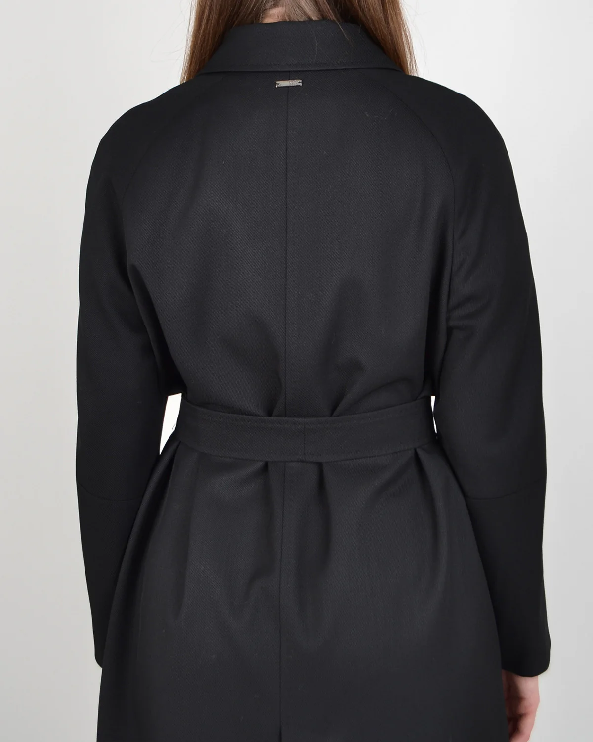 Overcoat - Image 6