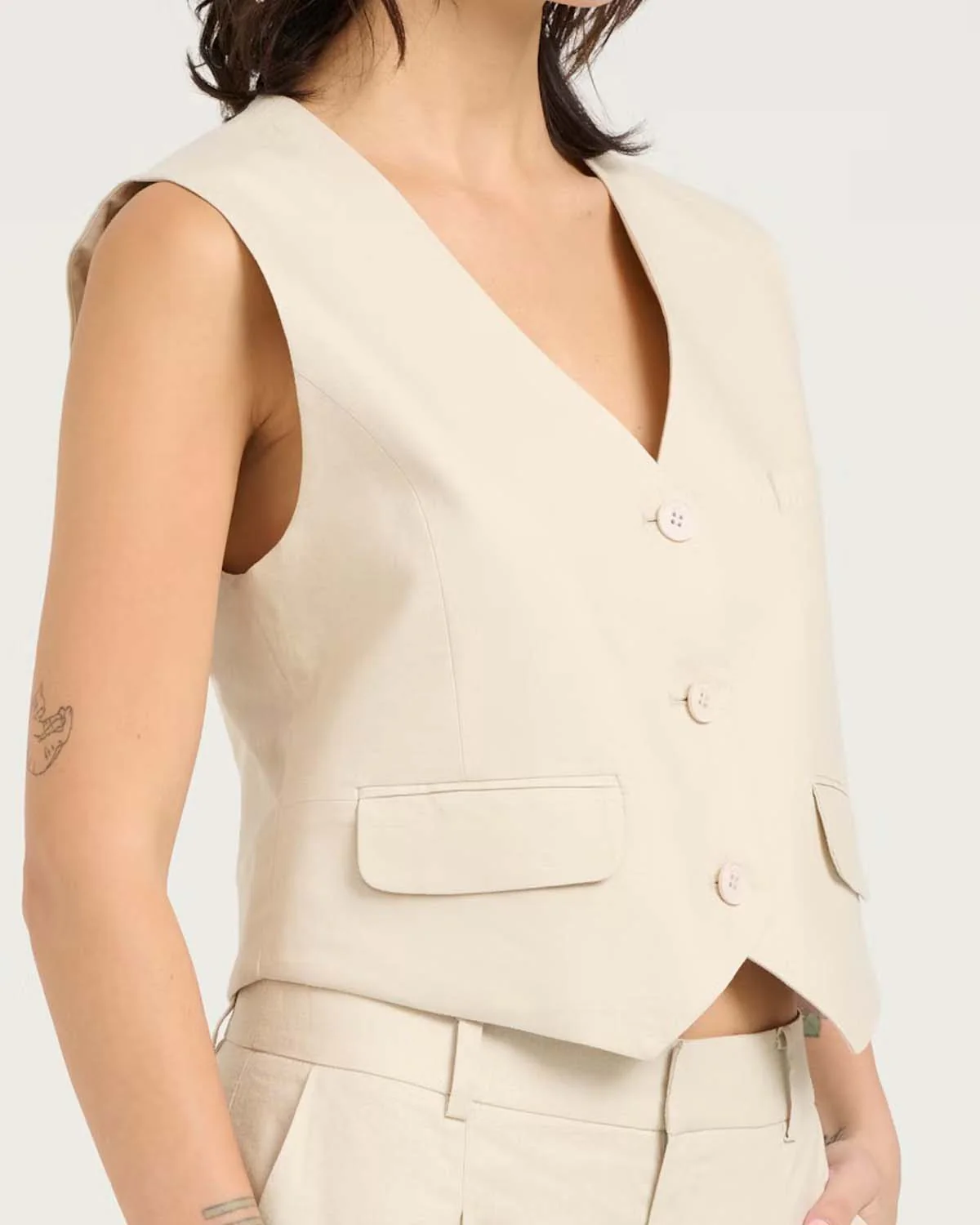 ElarahGZ Linen Waistcoat - Image 3