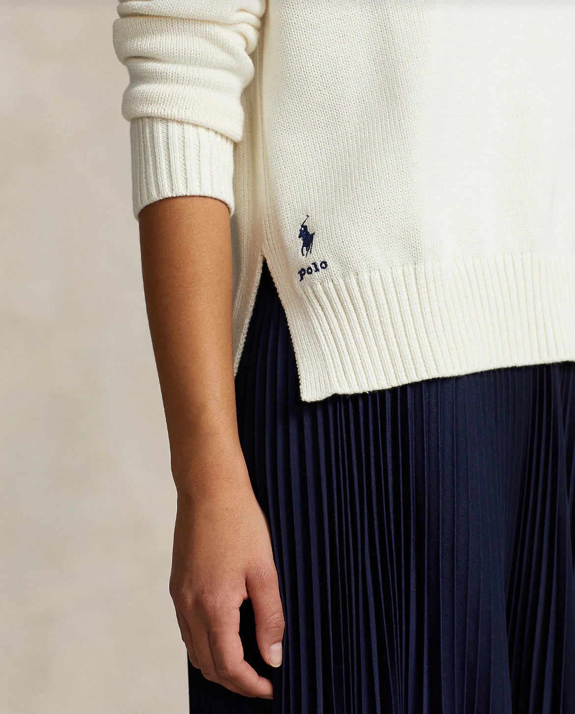 Cn Po- LOng Sleeve- Pullover - Image 4