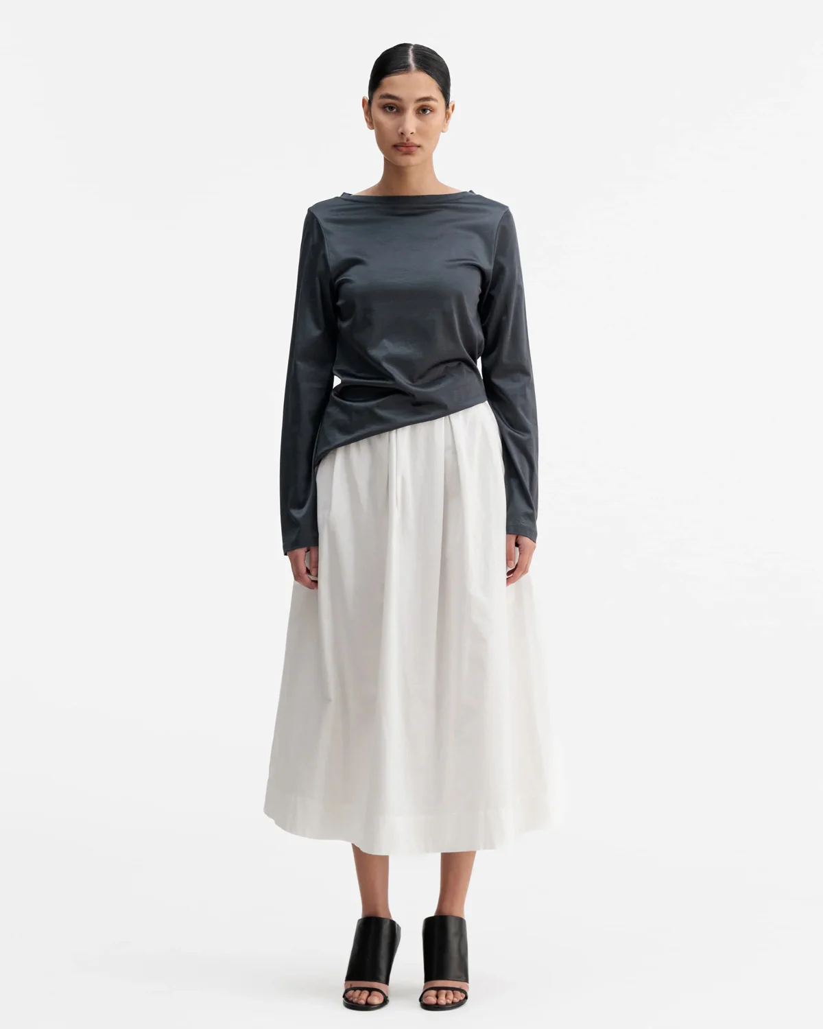 Mace Oxford Skirt - Image 3