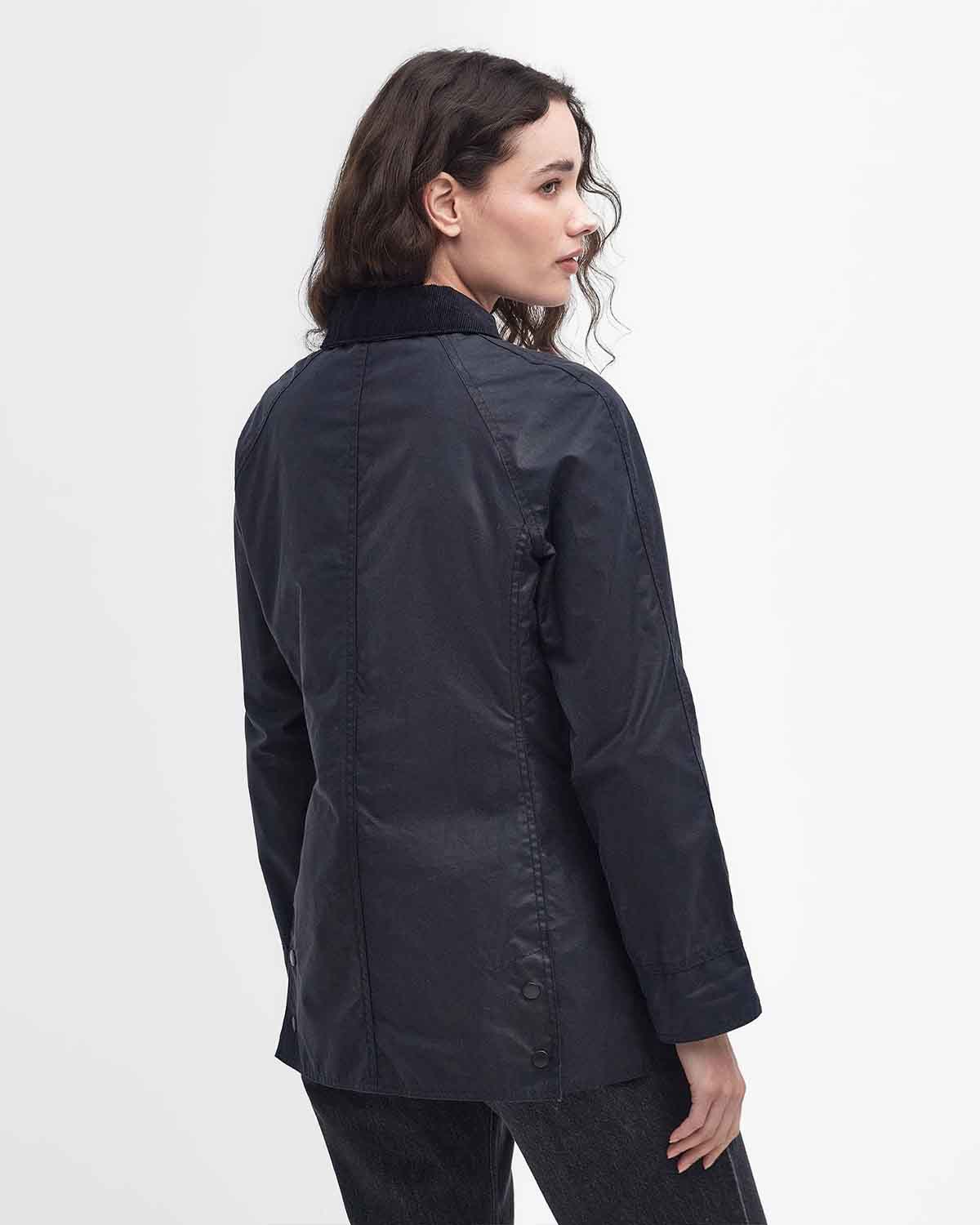 Beadnell Wax Jacket - Image 2