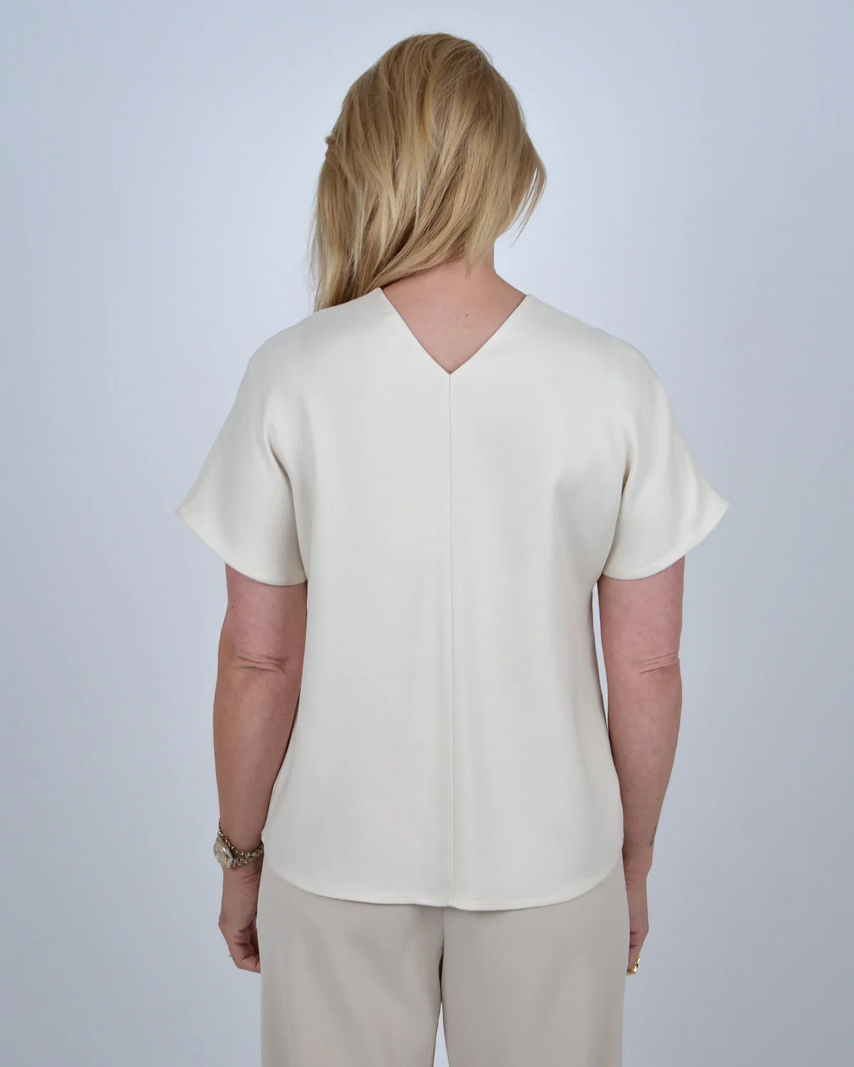 Easy V-Neck Popover - Image 3