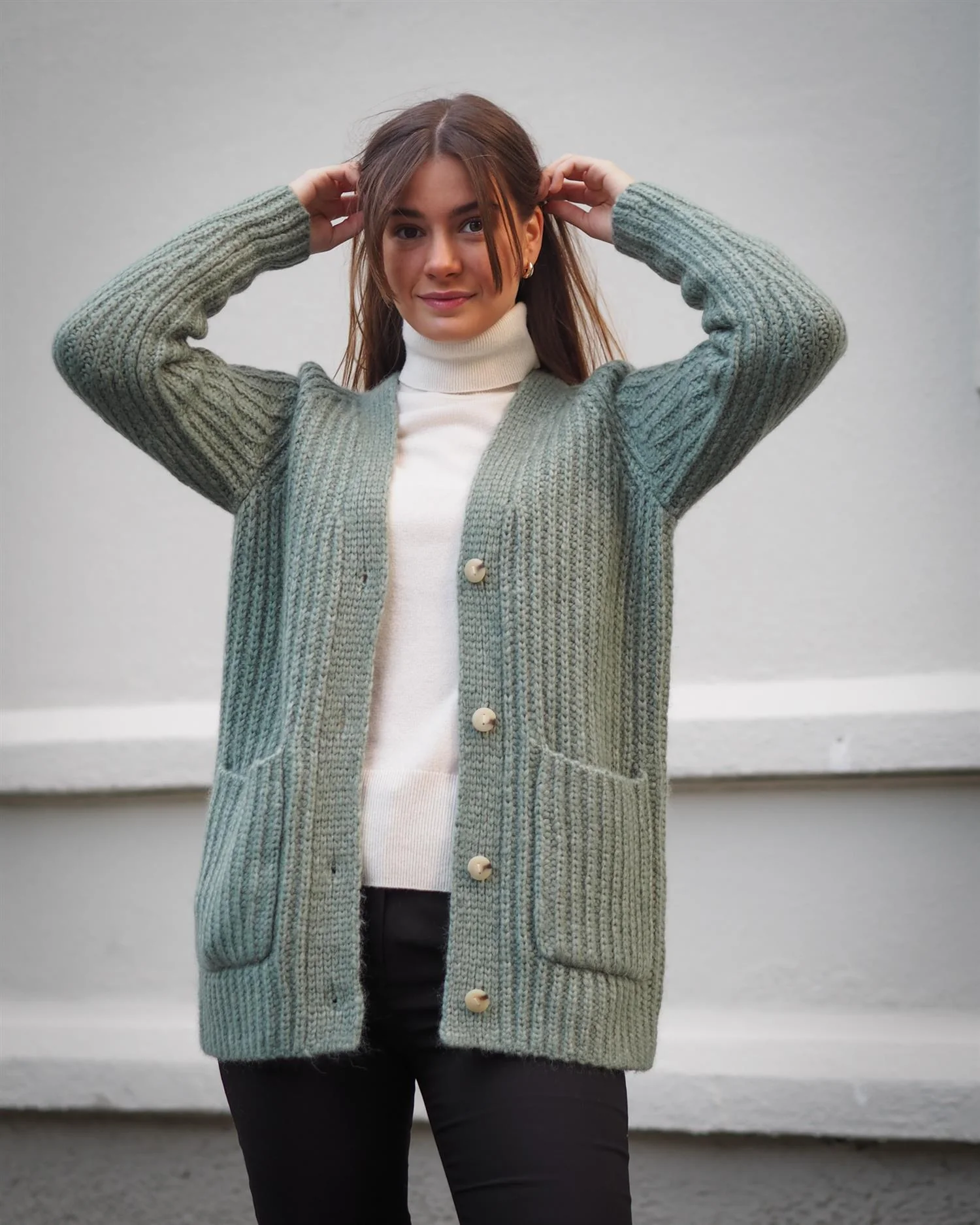 Ribbed Pocket Cardigan - Image 4
