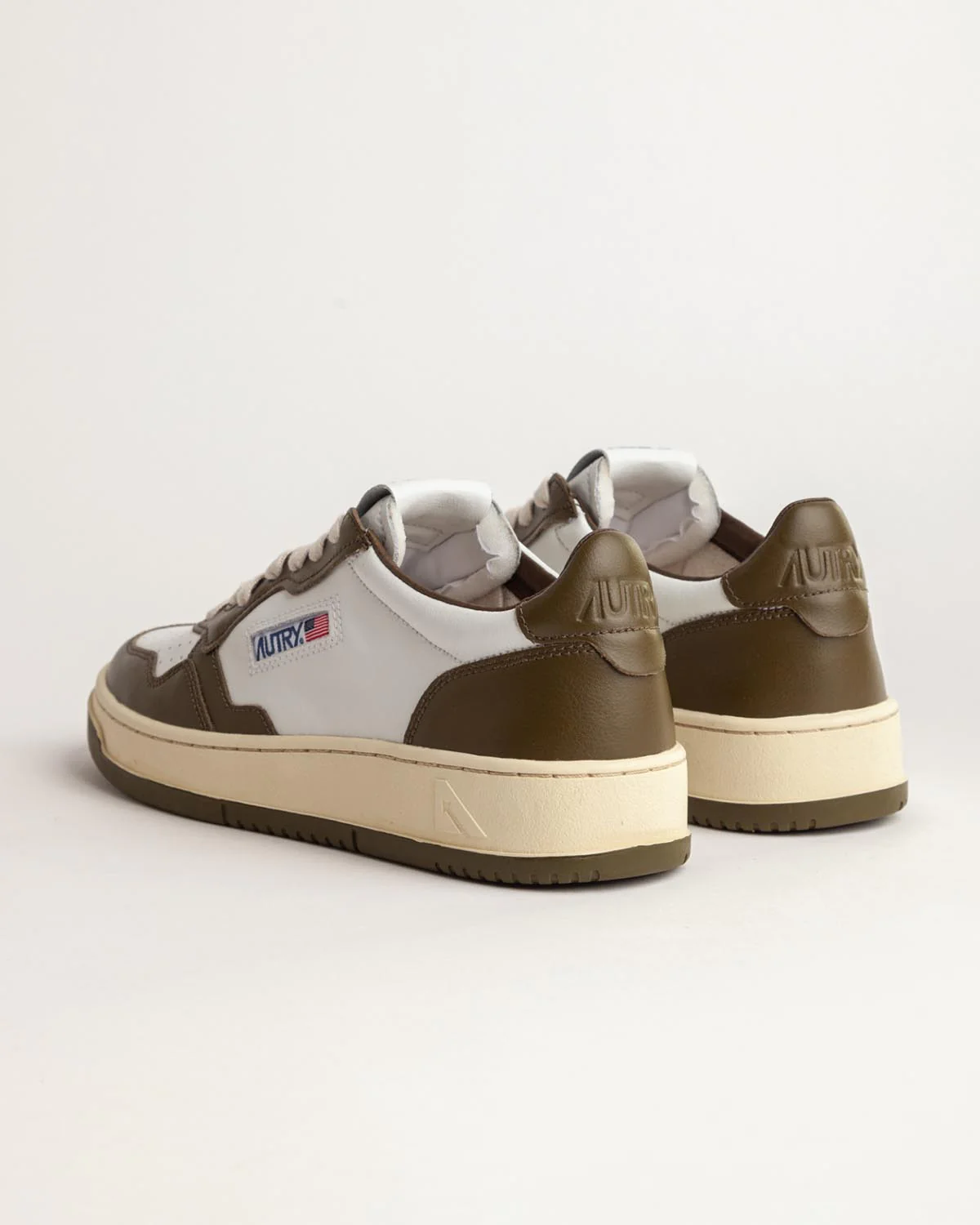 Medalist Low Man - Image 7