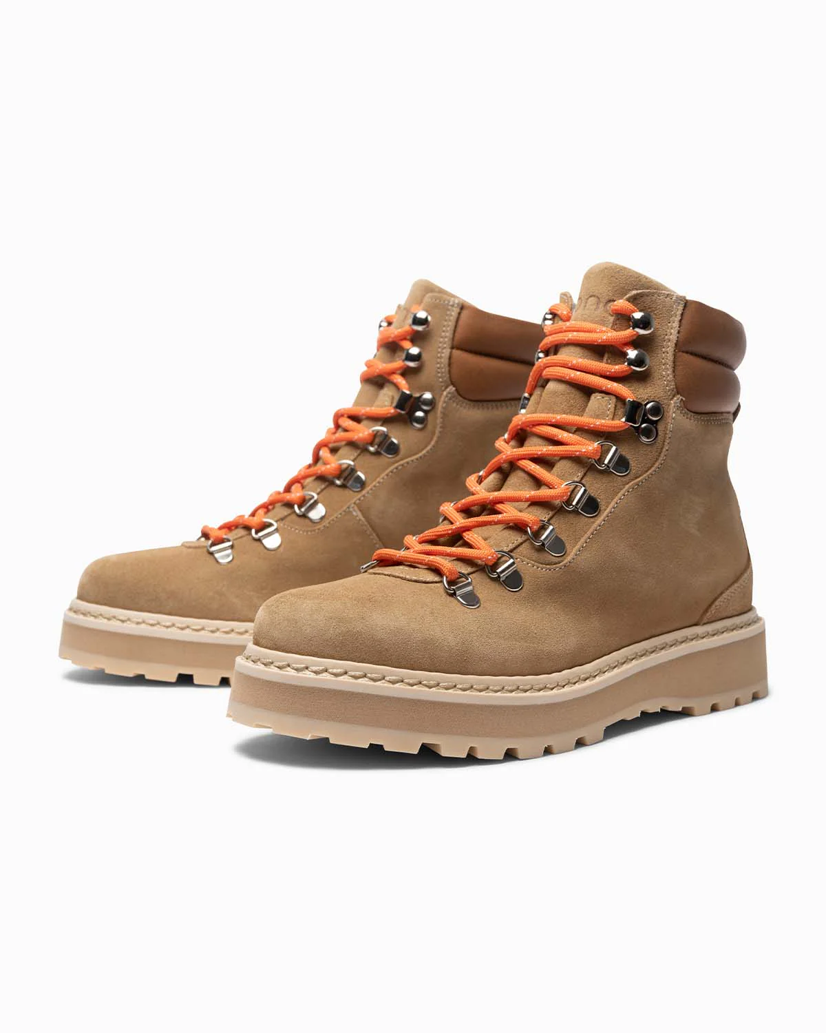 Hiking Suede - Image 2