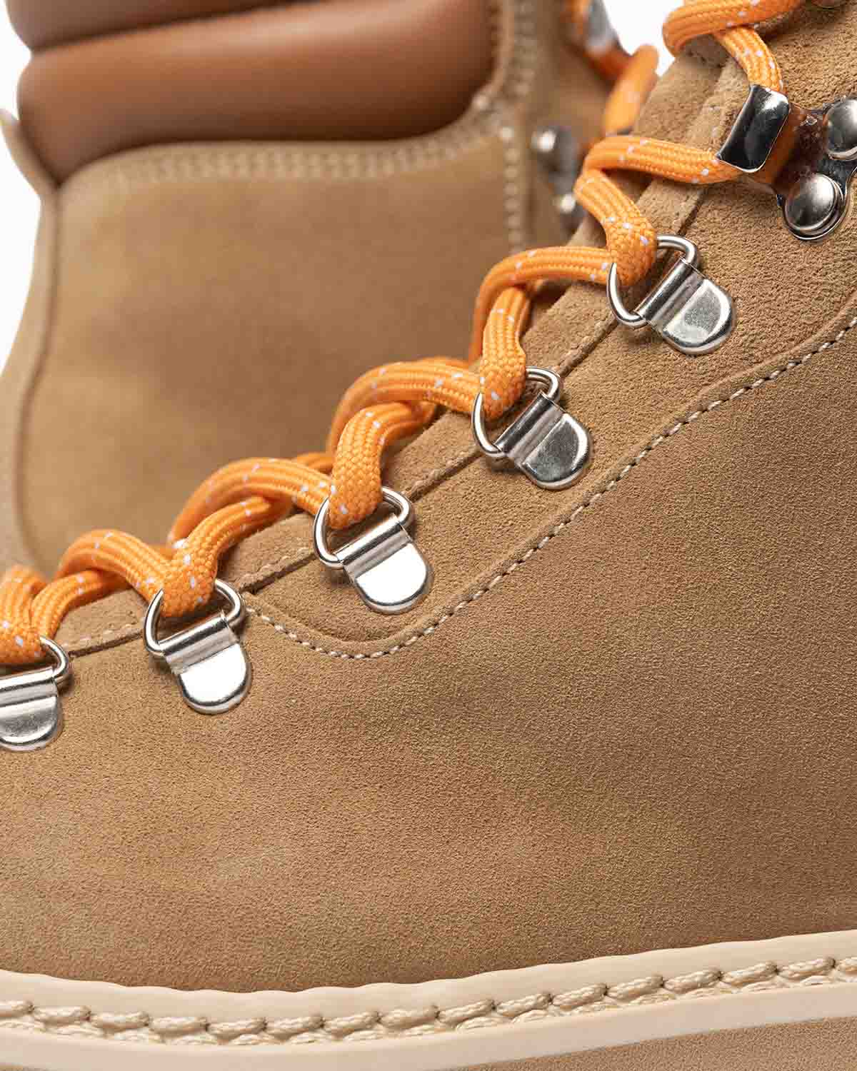Hiking Suede - Image 5